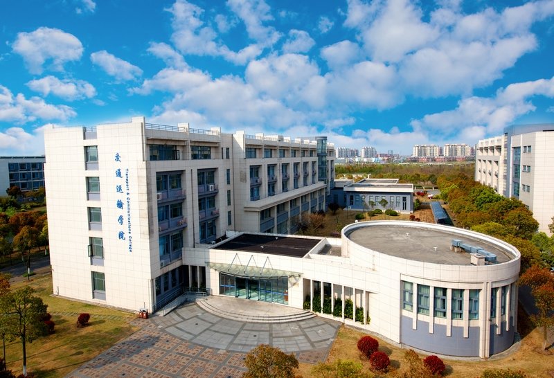 积累了六十多年的人才培养与学科研究的